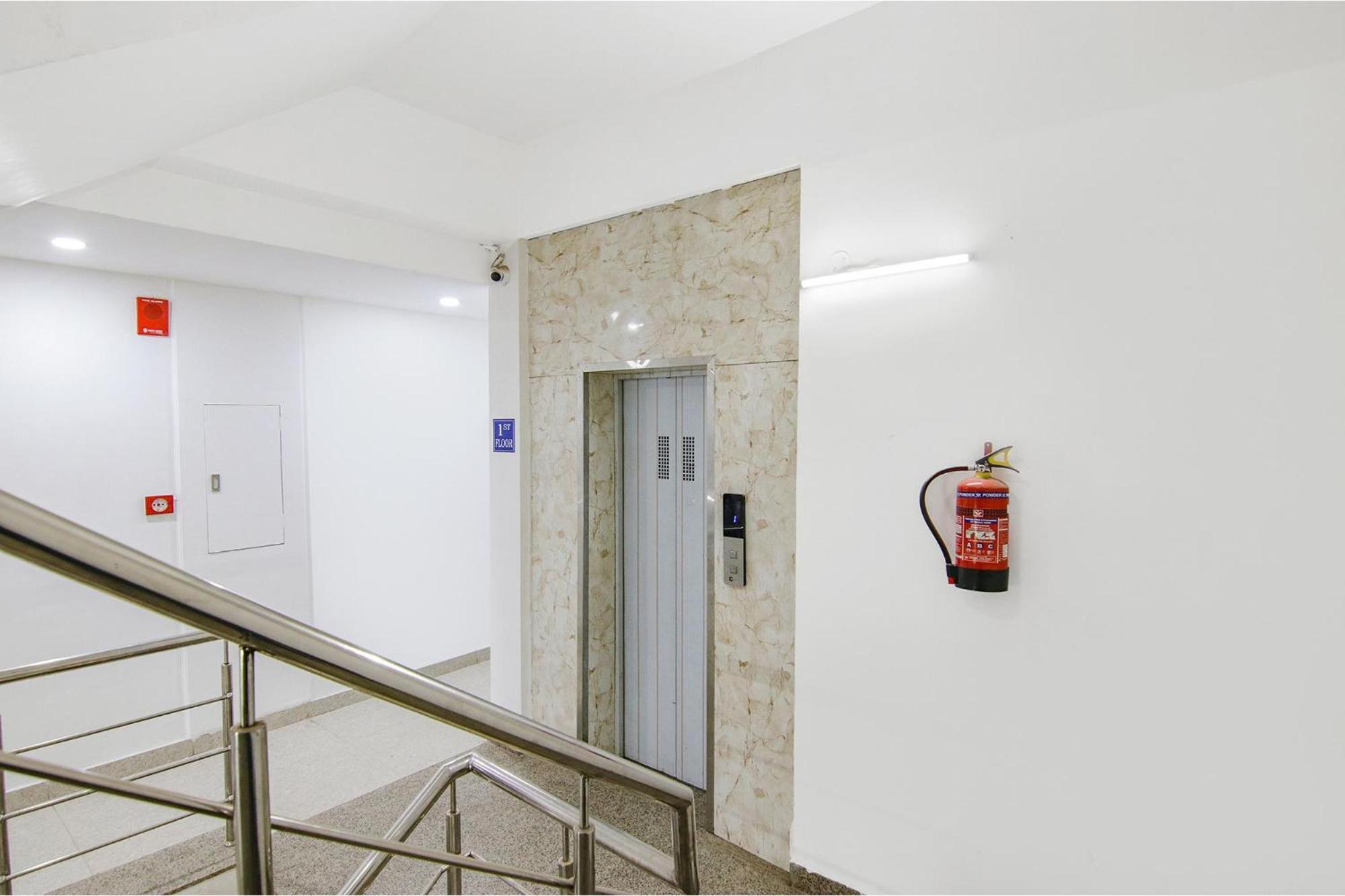 Fabhotel Gp Royal Chandīgarh Eksteriør bilde